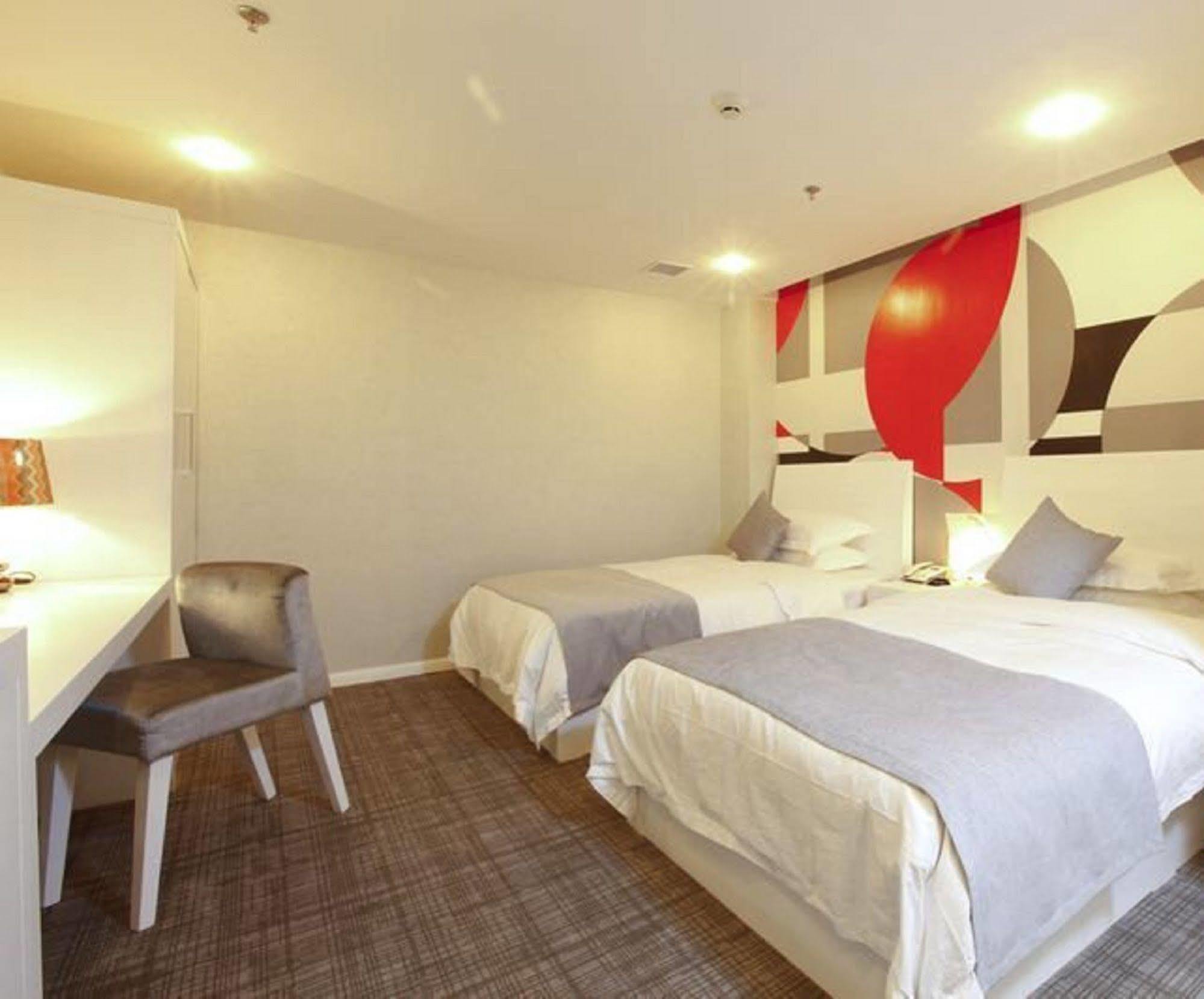 Beijing Jiang Tai Hotel Экстерьер фото